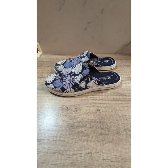 Clarks Cloudsteppers Womens Floral Slip-On Shoes Size 9 - Picture 5 of 9